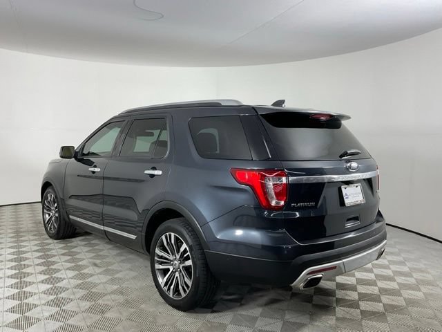 Used 2017 Ford Explorer Platinum AWD/4WD image 8