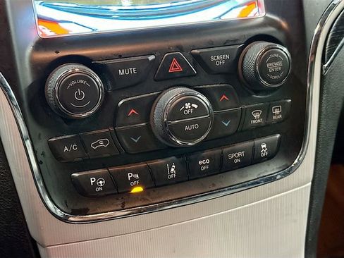 Used 2018 Jeep Grand Cherokee Summit w/ Skid Plate Group image 16