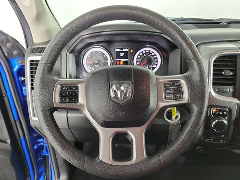 Used 2022 RAM 1500 Classic SLT image 20