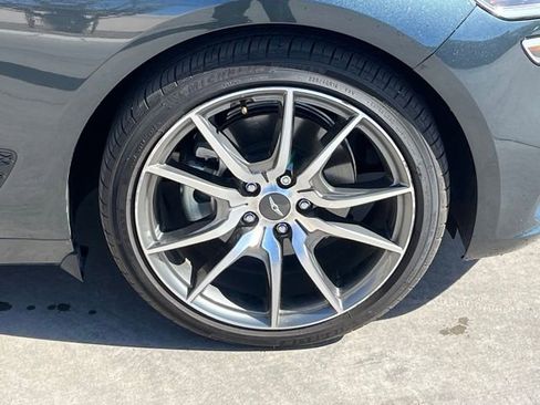 Used 2023 Genesis G70 2.0T image 7