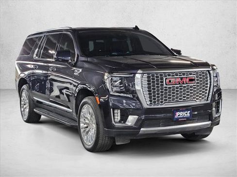 Used 2023 GMC Yukon XL Denali AWD/4WD image 3
