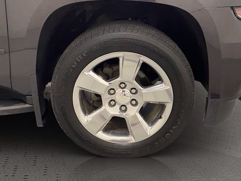 Used 2017 Chevrolet Suburban LS w/ All-Season Package AWD/4WD image 37