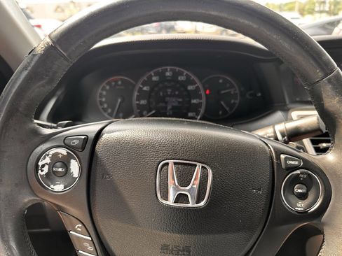Used 2013 Honda Accord Sport image 12