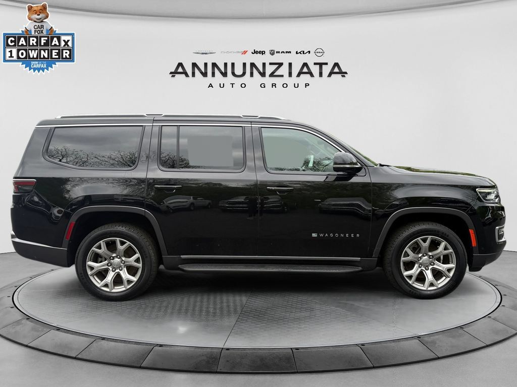 Certified 2022 Jeep Wagoneer Series II AWD/4WD image 6