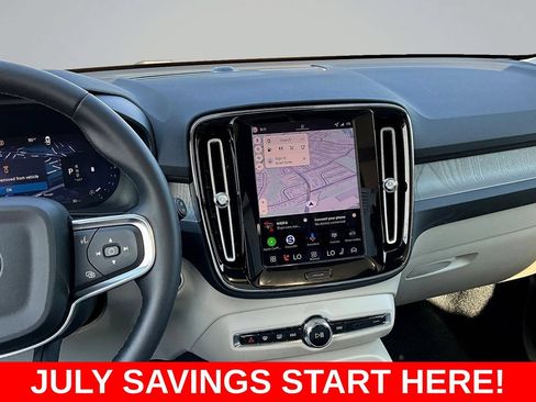 Used 2026 Volvo XC40 B5 Plus AWD/4WD image 11