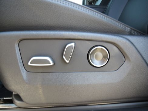 New 2025 GMC Sierra 2500 Denali w/ Denali Reserve Package image 22