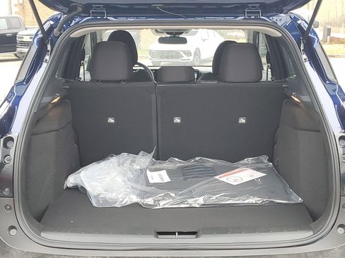 New 2026 Nissan Kicks SV image 7