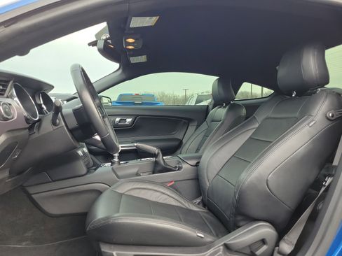 Used 2017 Ford Mustang GT image 24