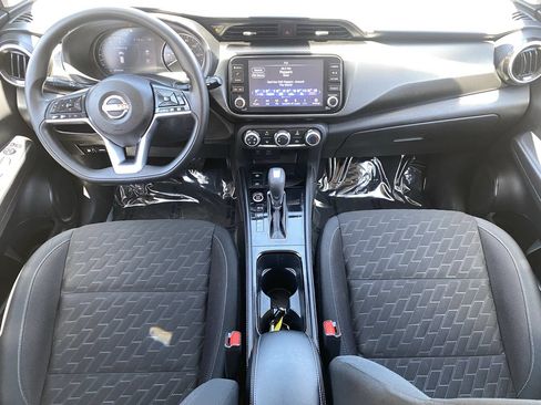 Certified 2023 Nissan Kicks SV FWD image 17