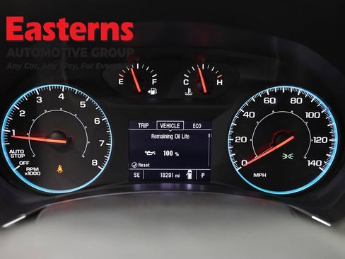 Used 2022 Chevrolet Equinox LS FWD image 17