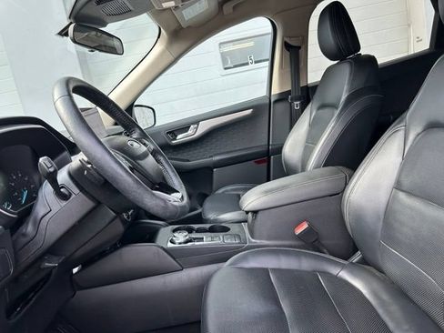 Used 2020 Ford Escape SEL AWD/4WD image 8
