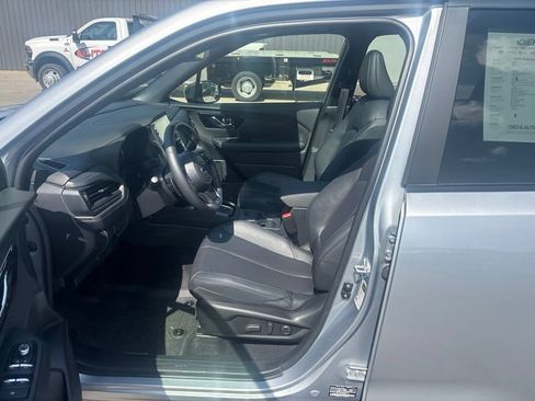 Used 2025 Subaru Forester Limited AWD/4WD image 24