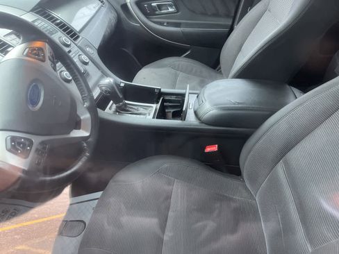 Used 2014 Ford Taurus SEL image 29