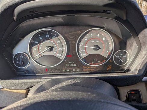 Used 2017 BMW 330i xDrive Sedan image 9