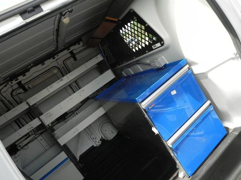 Used 2016 Chevrolet Express 3500 image 22