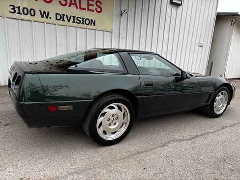 Used 1995 Chevrolet Corvette Coupe image 4