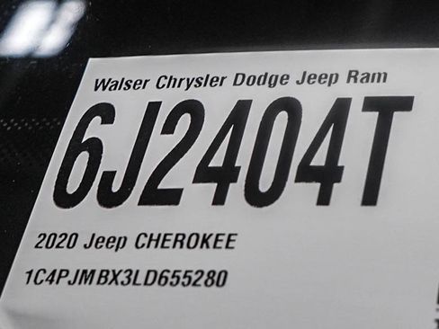 Used 2020 Jeep Cherokee Trailhawk w/ Comfort/Convenience Group AWD/4WD image 30