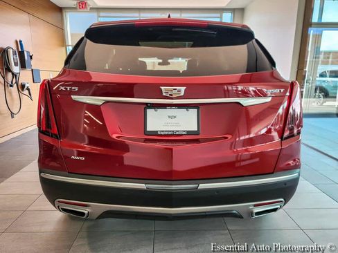 Certified 2023 Cadillac XT5 Premium Luxury AWD/4WD image 6
