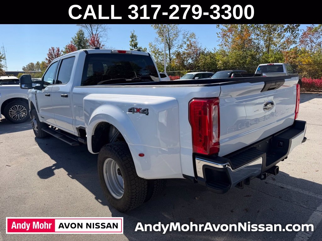 Used 2026 Ford F350 XLT AWD/4WD image 3