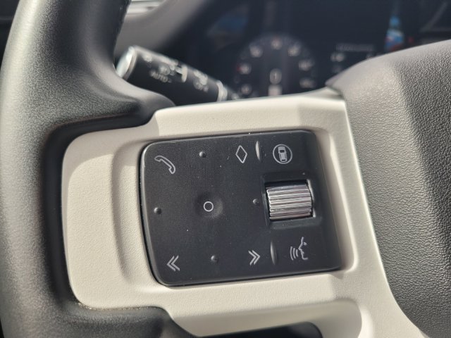 Used 2025 Land Rover Defender 110 S AWD/4WD image 28