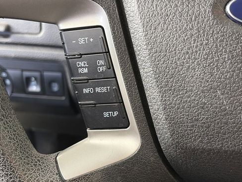 Used 2011 Ford Fusion SE image 17