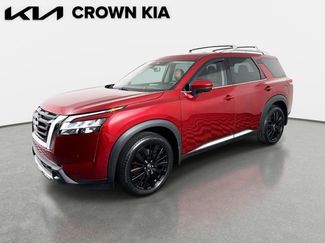 Used 2023 Nissan Pathfinder Platinum video 1