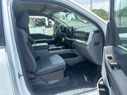 Used 2025 Ford F250 XLT w/ FX4 Off-Road Package AWD/4WD image 11