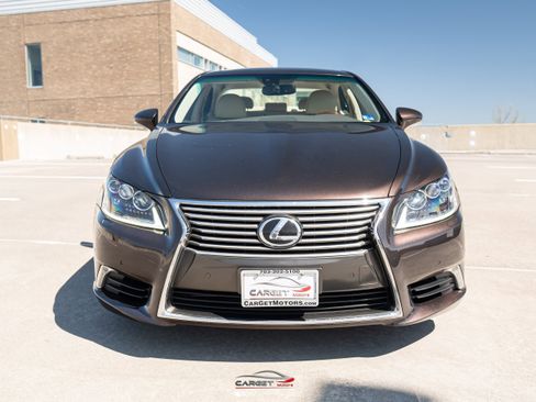 Used 2015 Lexus LS 460 L AWD/4WD image 2
