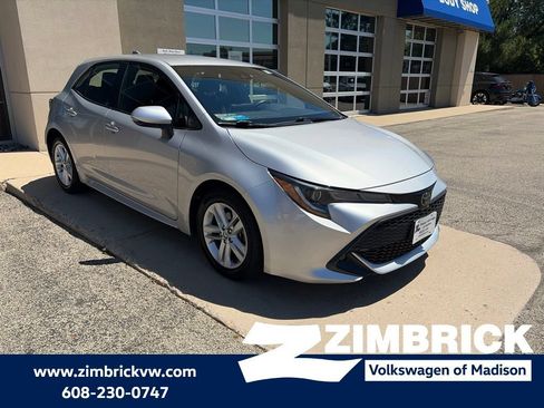 Used 2021 Toyota Corolla SE FWD image 1