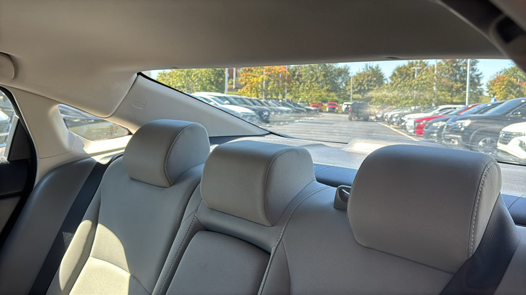 Certified 2020 Honda Civic EX image 29
