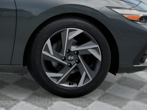 New 2026 Hyundai Elantra SEL Sport FWD image 8