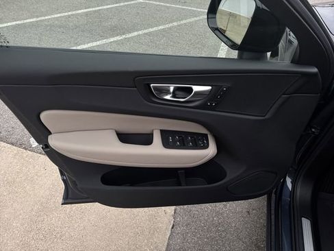 New 2026 Volvo XC60 T8 Plus w/ Protection Package Premier AWD/4WD image 23