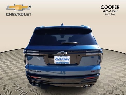 New 2026 Chevrolet Traverse RS w/ LPO, Floor Liner Package FWD image 21