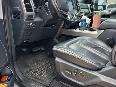 Used 2022 Ford F450 Platinum w/ FX4 Off-Road Package AWD/4WD image 4