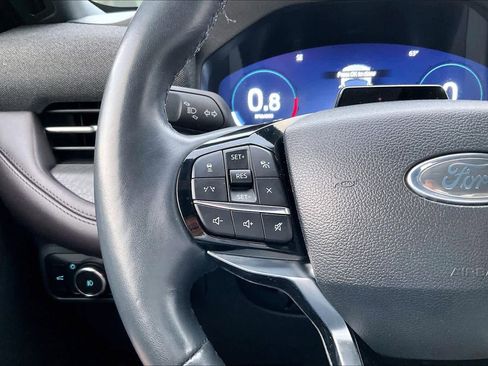 Used 2025 Ford Explorer Platinum w/ LUX Leather Package image 48