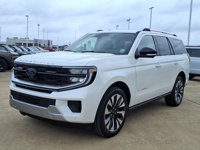 New 2026 Ford Expedition Platinum