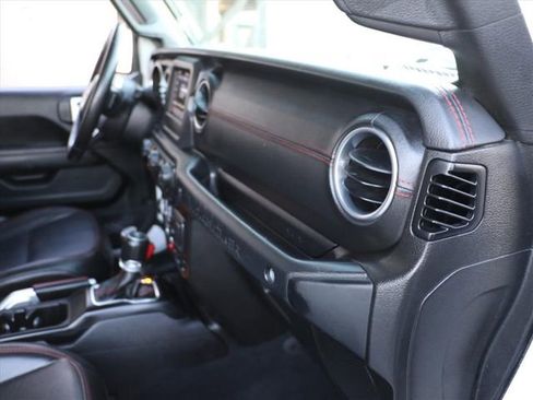 Used 2020 Jeep Wrangler Unlimited Rubicon w/ Quick Order Package 28Y Recon image 12