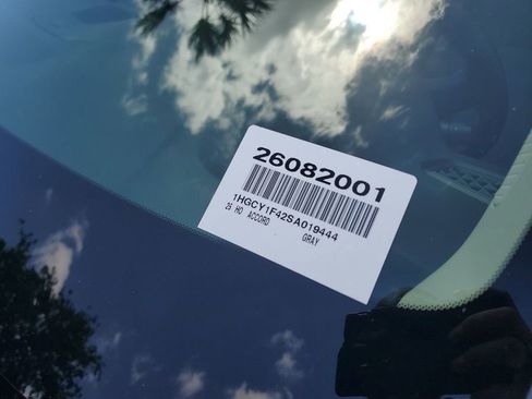 Used 2025 Honda Accord SE image 4