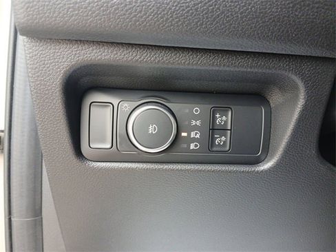 New 2025 Ford Ranger XLT w/ Equipment Group 301A High image 18