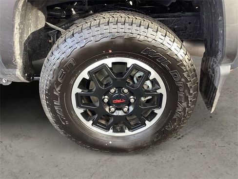 Certified 2025 Toyota Tacoma TRD Off-Road image 14