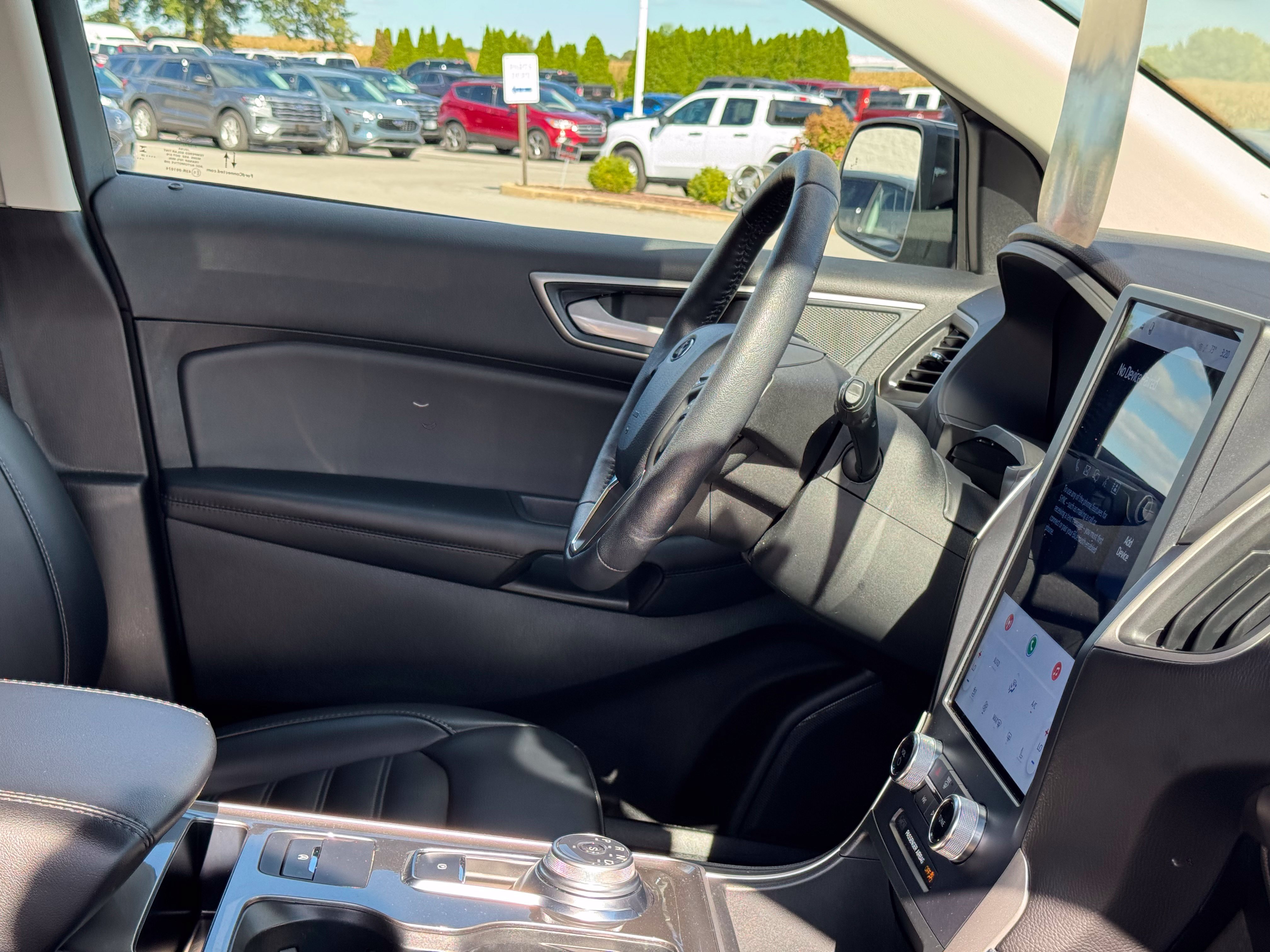 Used 2024 Ford Edge SEL w/ Convenience Package AWD/4WD image 13