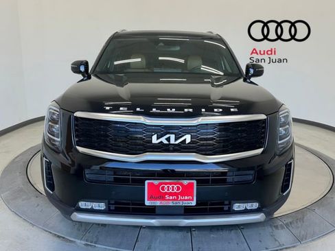 Used 2022 Kia Telluride SX w/ Towing Package image 13