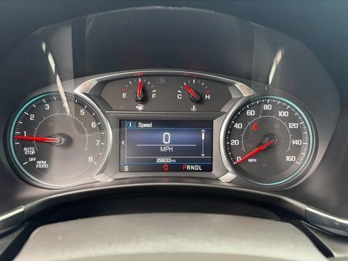 Used 2023 Chevrolet Equinox RS AWD/4WD image 18