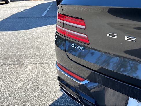 Used 2024 Genesis GV80 2.5T image 28