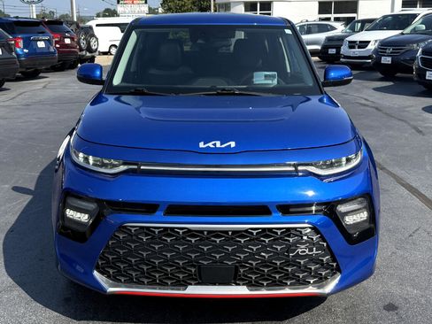 Used 2022 Kia Soul Turbo image 4