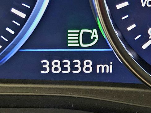 Used 2022 Buick Enclave Premium w/ Experience Buick Package image 10