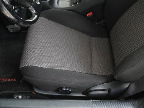 Used 2001 Toyota MR2 image 58