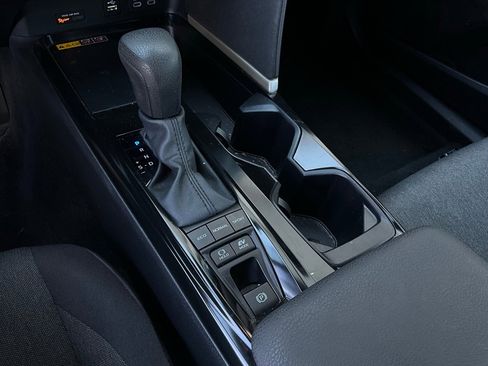 Used 2025 Toyota Camry LE image 22