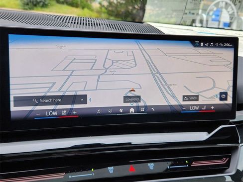 Used 2026 BMW 530i xDrive w/ M Sport Package AWD/4WD image 13