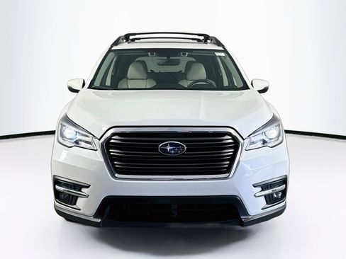 Used 2022 Subaru Ascent Limited w/ Technology Package AWD/4WD image 2